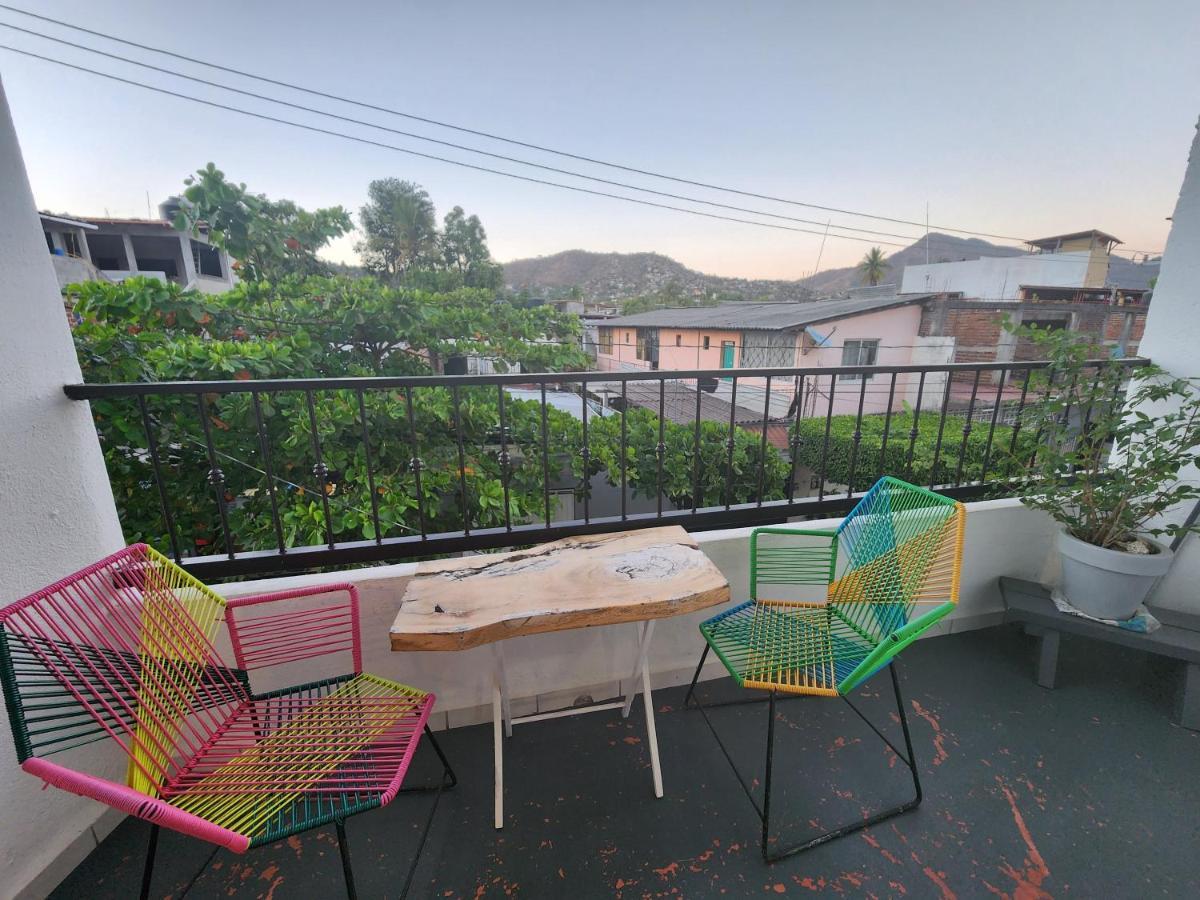 Lovely Studio Apartment With Balcony Ac & Wi-Fi, Minutes From Downtown! Zihuatanejo Zewnętrze zdjęcie